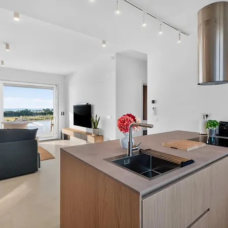 Salis With Heated Pool & Sea View *
