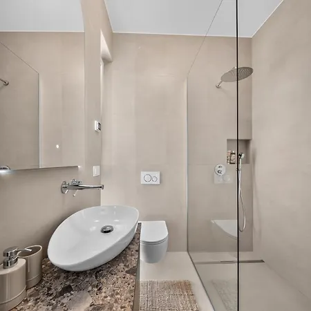 Salis With Heated Pool & Sea View Villa Košljun