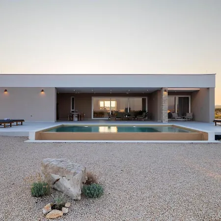 Salis With Heated Pool & Sea View